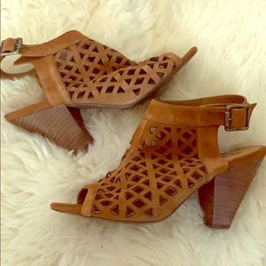 Steve Madden Sandals